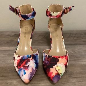 Womens Floral Heels Size 6.5